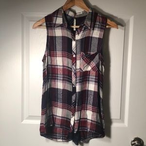 Sleeveless flannel layering piece